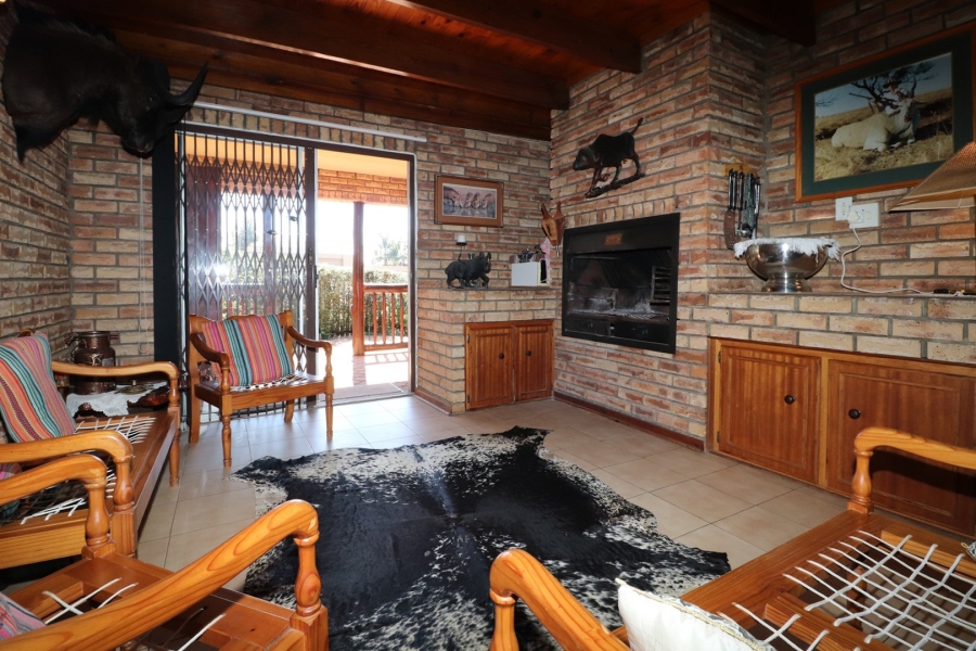 4 Bedroom Property for Sale in Doringkruin North West